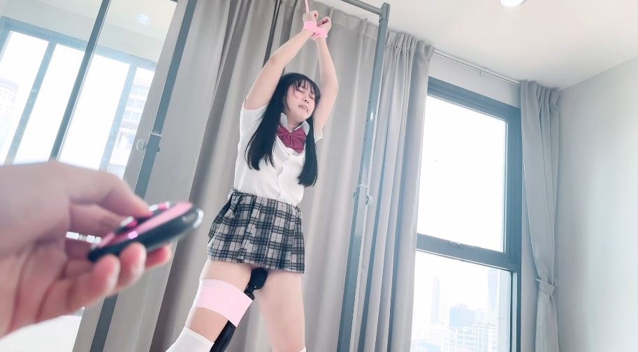 Bạo dâm cùng cô Nữ sinh châu Á